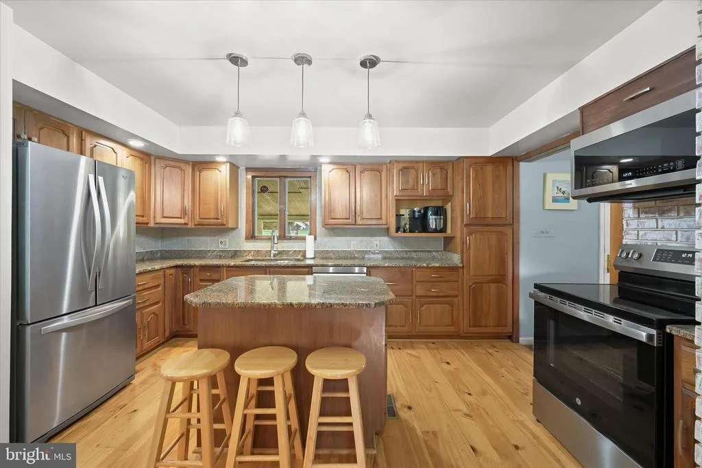 Photo of 2319 BRADDOCK ROAD