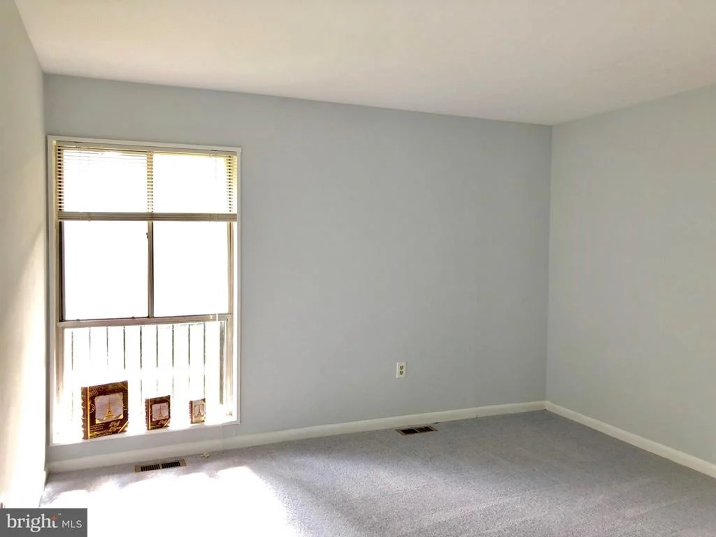 Photo of Unit 22C at 3627 GLENEAGLES DRIVE