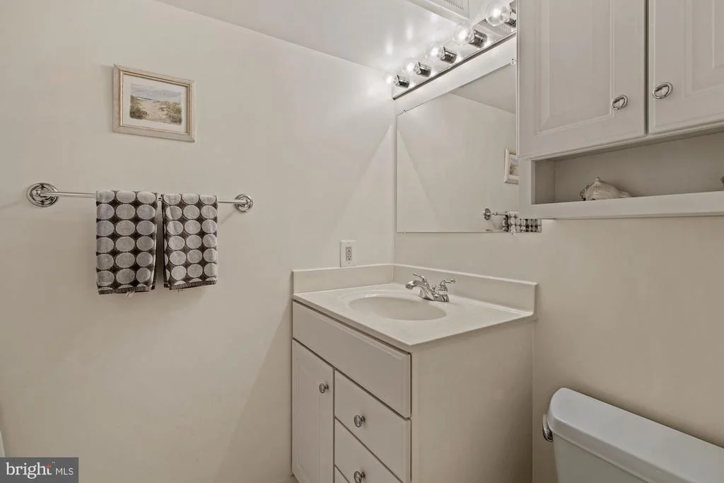 Photo of 6826 SILVER ANN DRIVE
