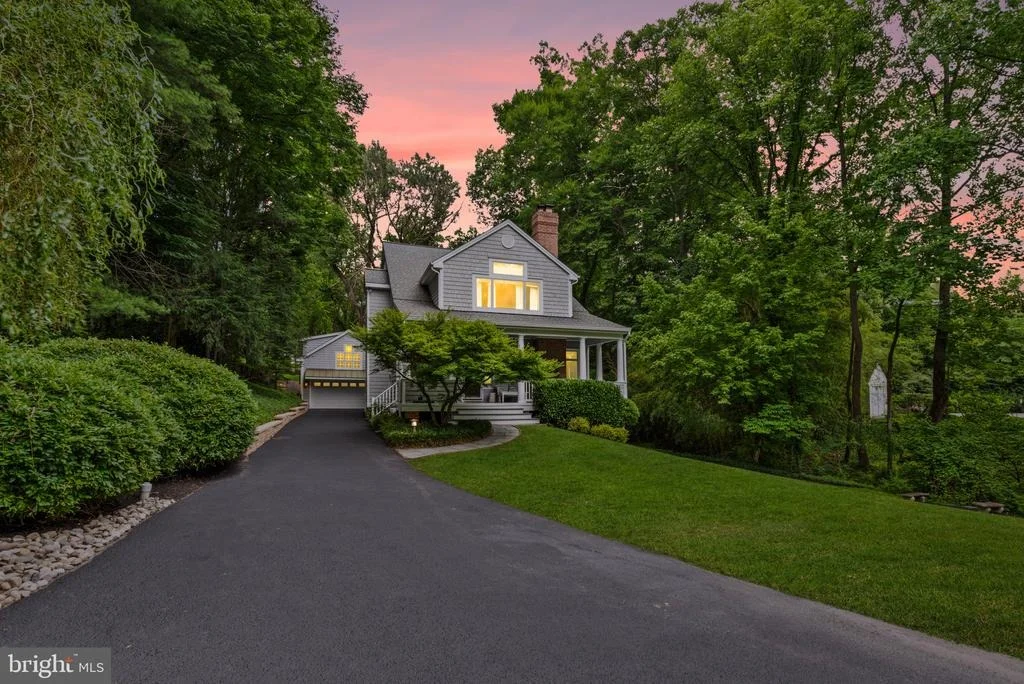 Photo of 7807 OVERBROOK ROAD