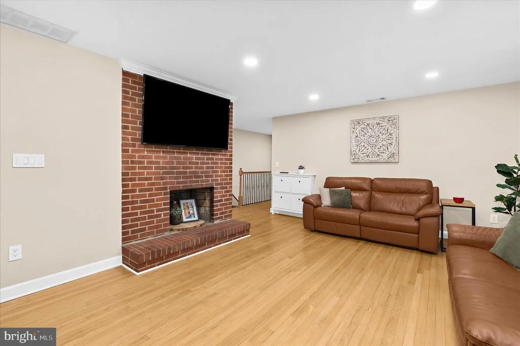 Photo of 748 EVERGREEN ROAD