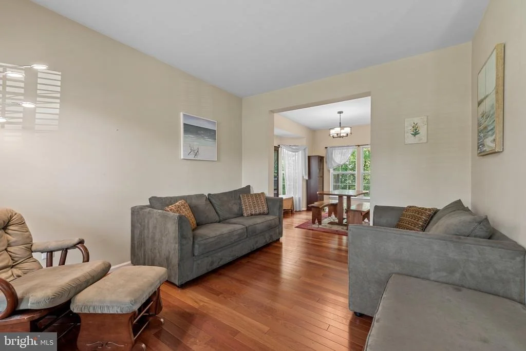 Photo of 6074 AVALON DRIVE SE