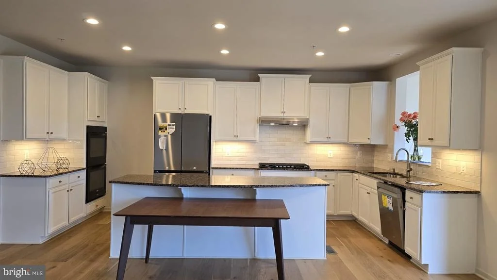 Photo of 1108 AUTUMN BROOK AVE