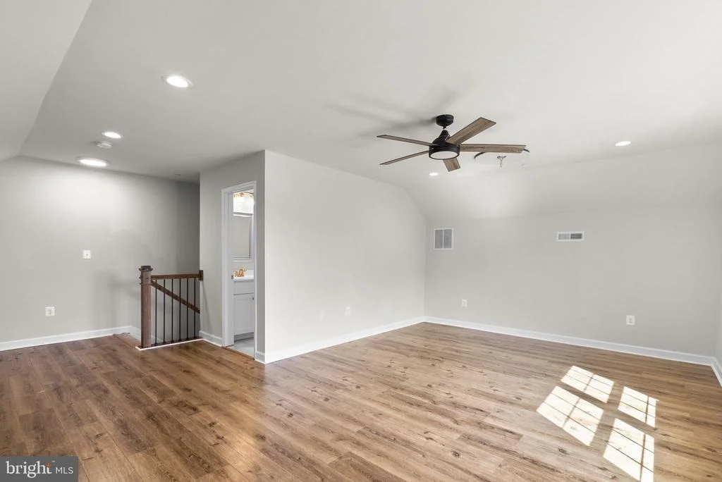 Photo of 556 SUNSET KNOLL ROAD
