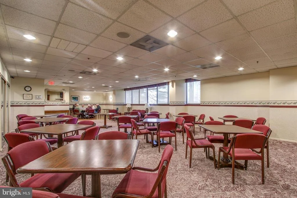 Photo of Unit 1908 at 15101 INTERLACHEN DRIVE