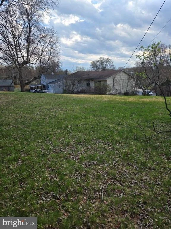 Photo of 2034 CHERRY COURT