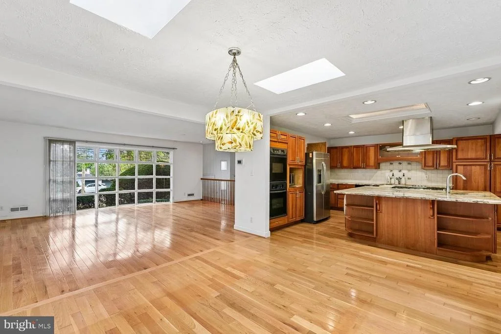 Photo of 7933 STEVENSON ROAD
