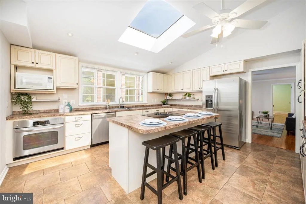Photo of 708 HOBBS DRIVE