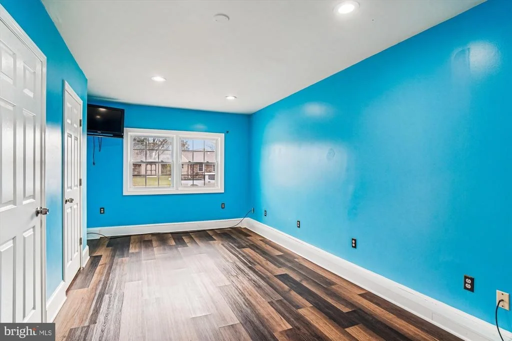 Photo of 417 WHITE OAK PLACE