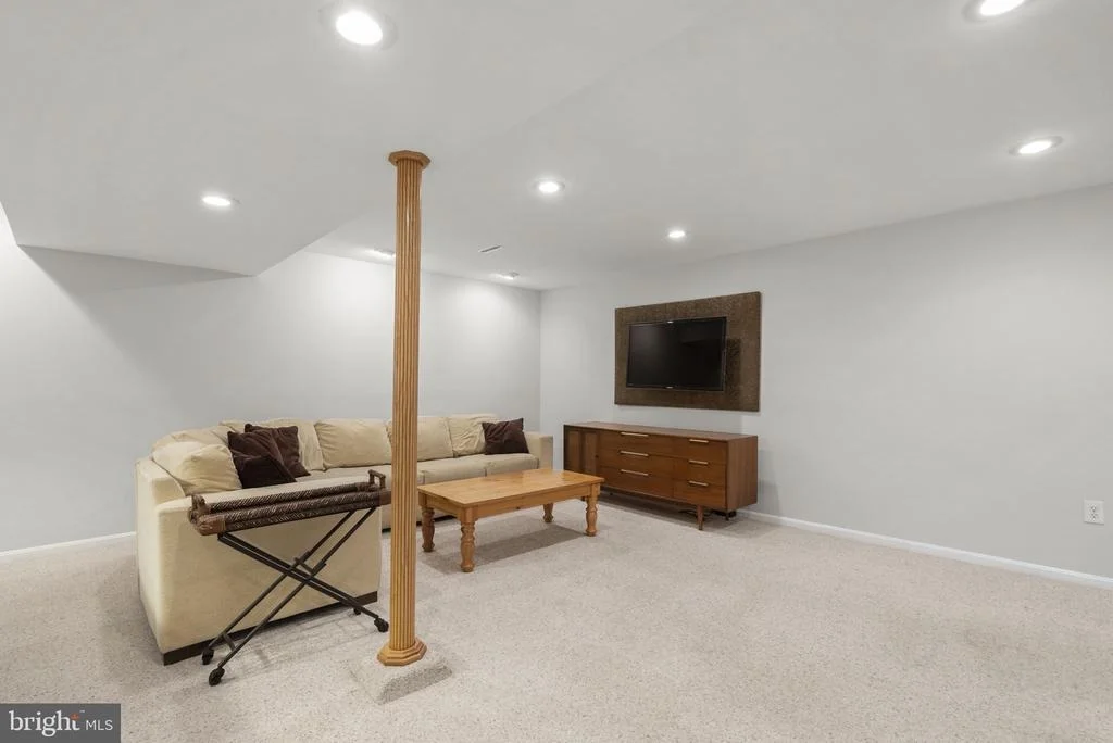 Photo of 4120 SIR WALTER ROAD