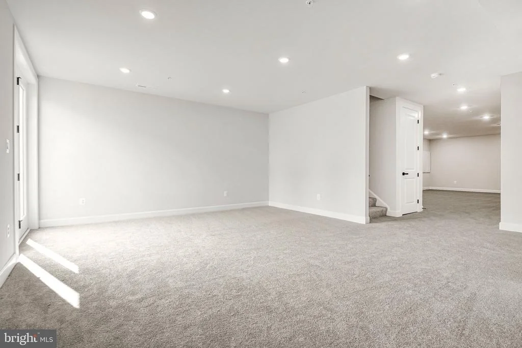 Photo of 1423 CRANESBILL LANE