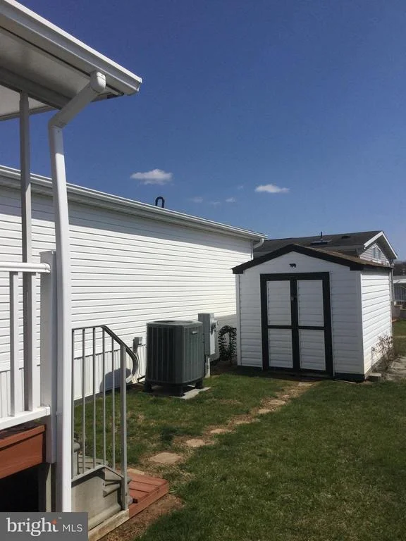 Photo of 3202 JONQUIL LANE