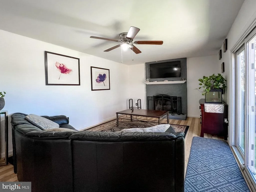 Photo of 9601 ROOSTER LANE