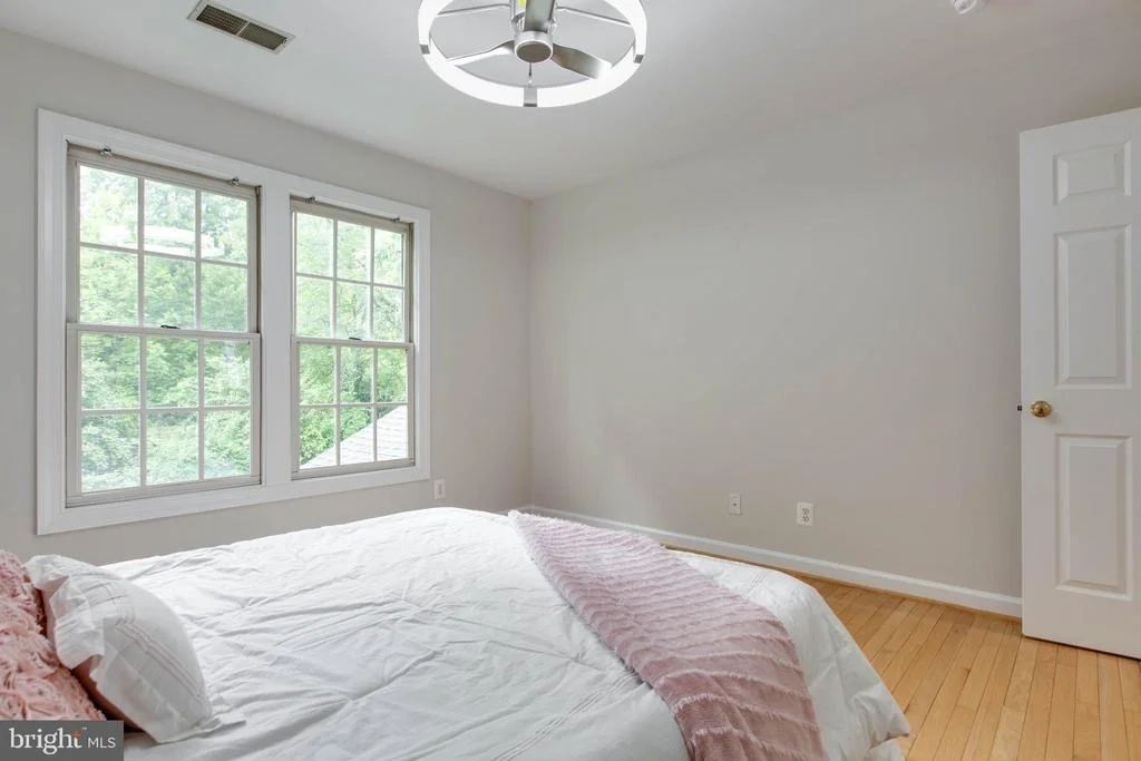 Photo of 632 CYPRESSPOINTE DRIVE