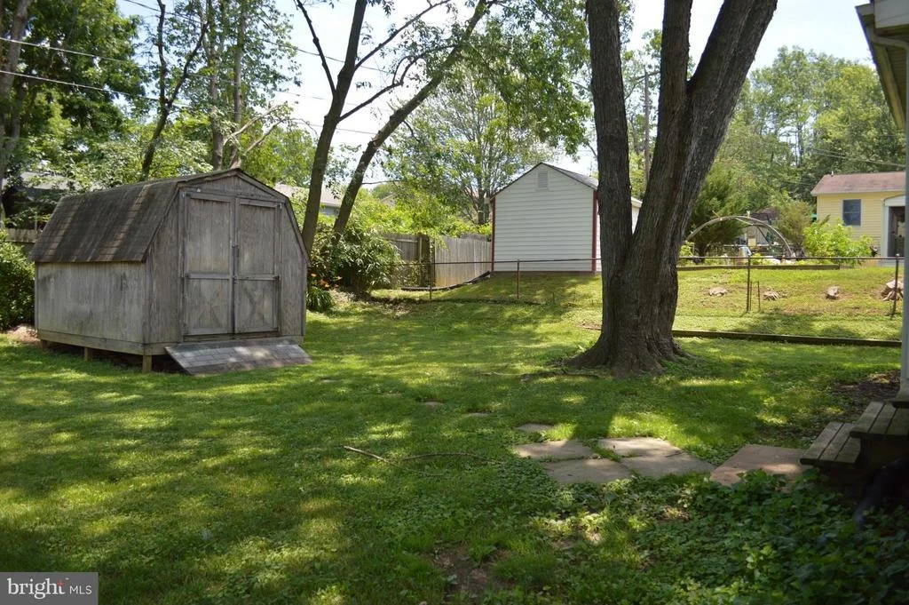 Photo of 333 PARK HALL S