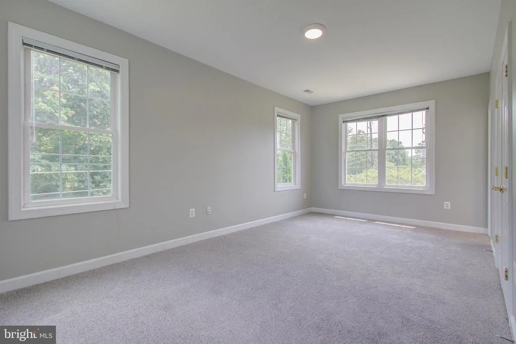 Photo of 301 NOVA COURT