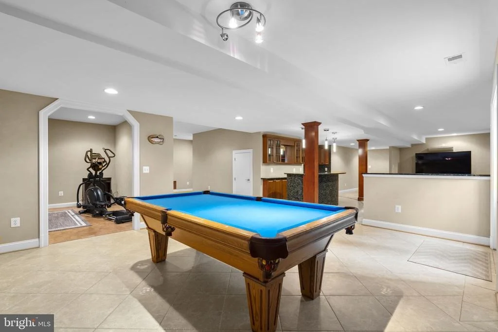 Photo of 370 EAGLE HILL ROAD