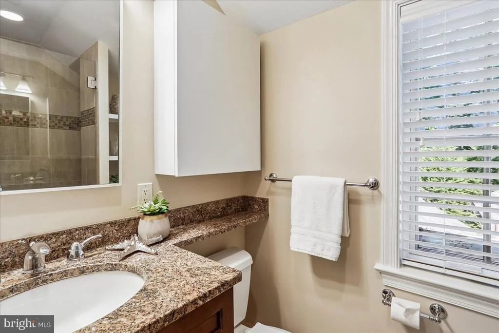 Photo of 3202 PICKWICK LANE