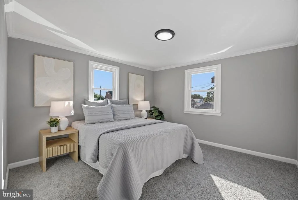 Photo of 183 KENWOOD ROAD