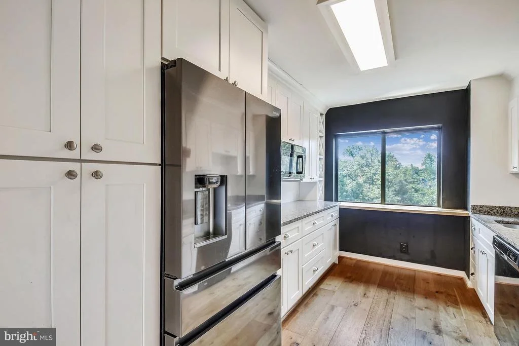 Photo of Unit 310 at 5902 MOUNT EAGLE DRIVE