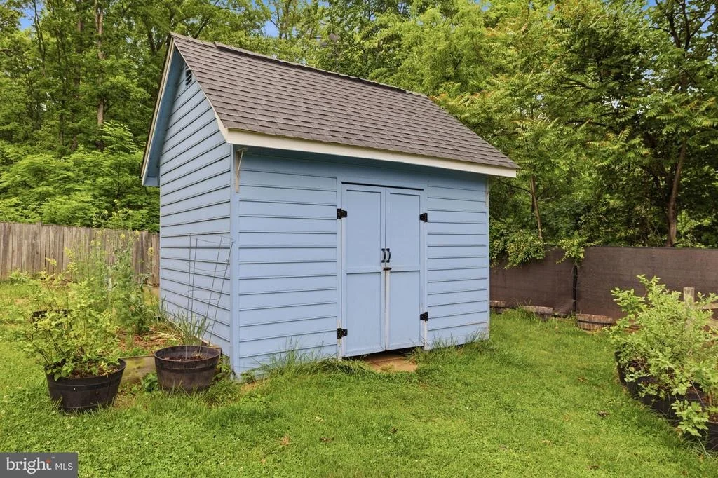 Photo of 7338 STUART CIRCLE