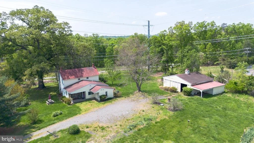 Photo of 43537 GRAVES LANE