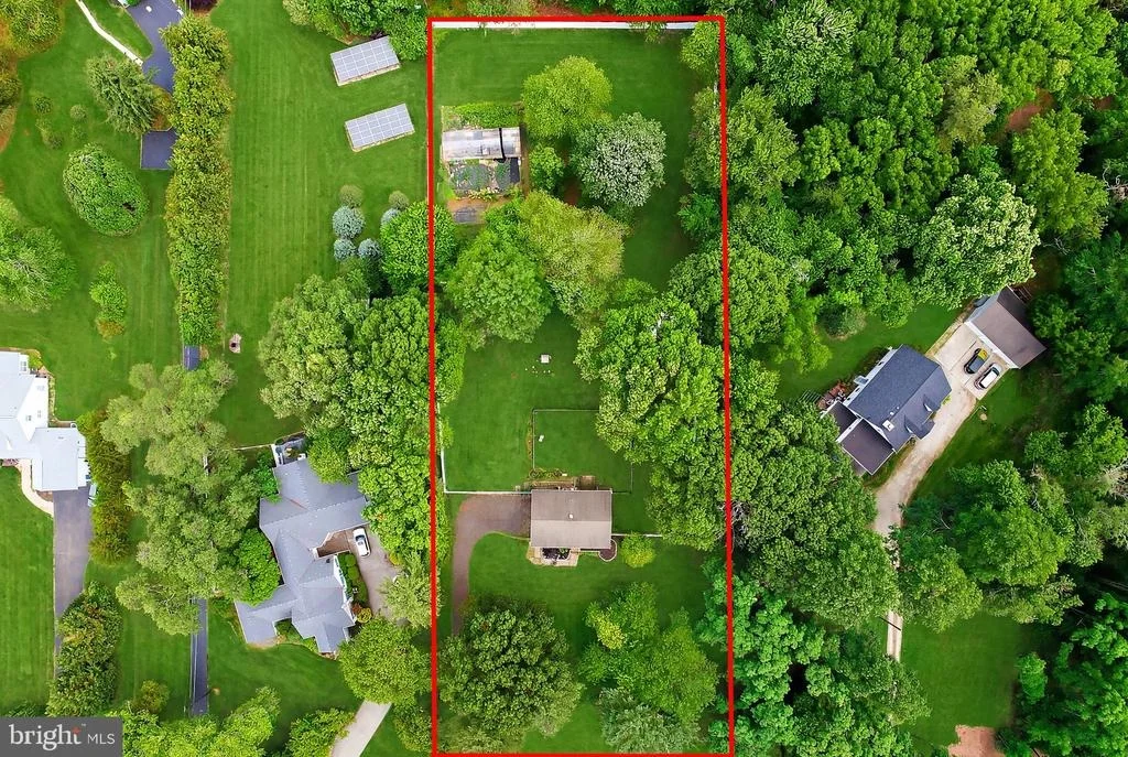 Photo of 5017 CHURCH ROAD