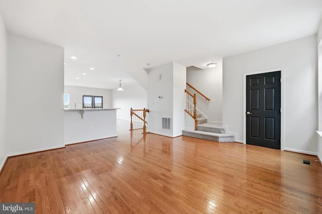 Photo of 2075 SPRING RUN CIRCLE
