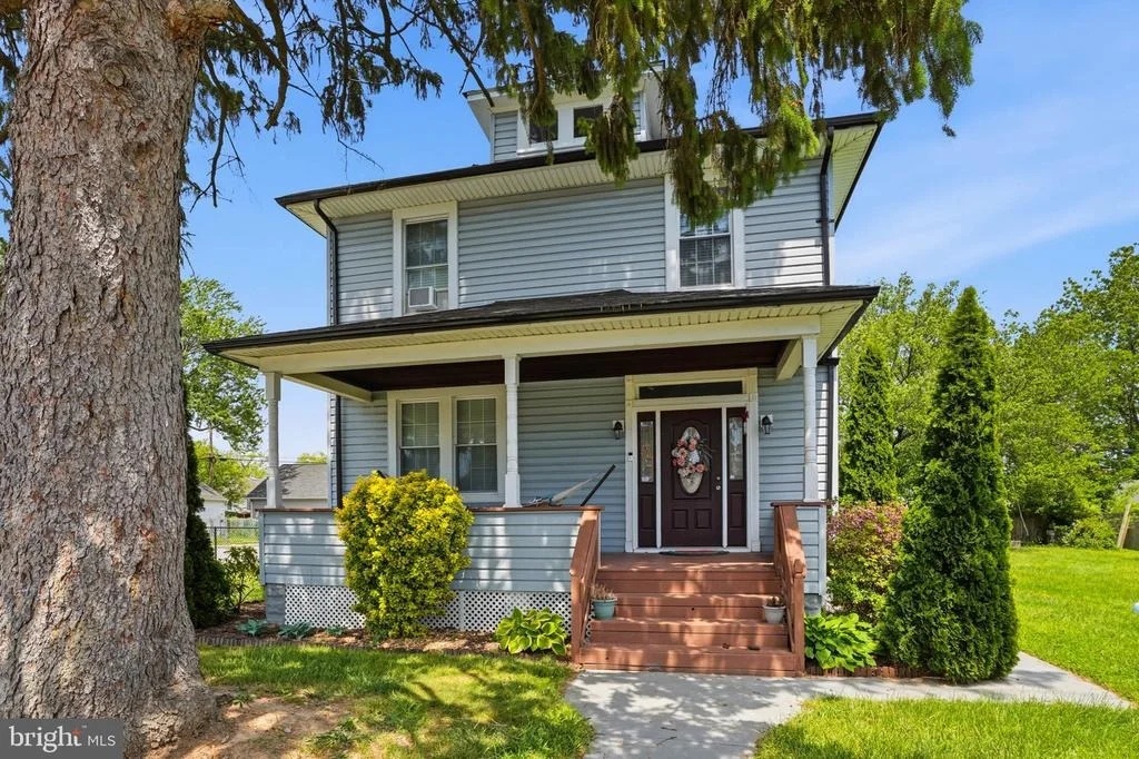 Photo of 300 TOWNSEND AVENUE