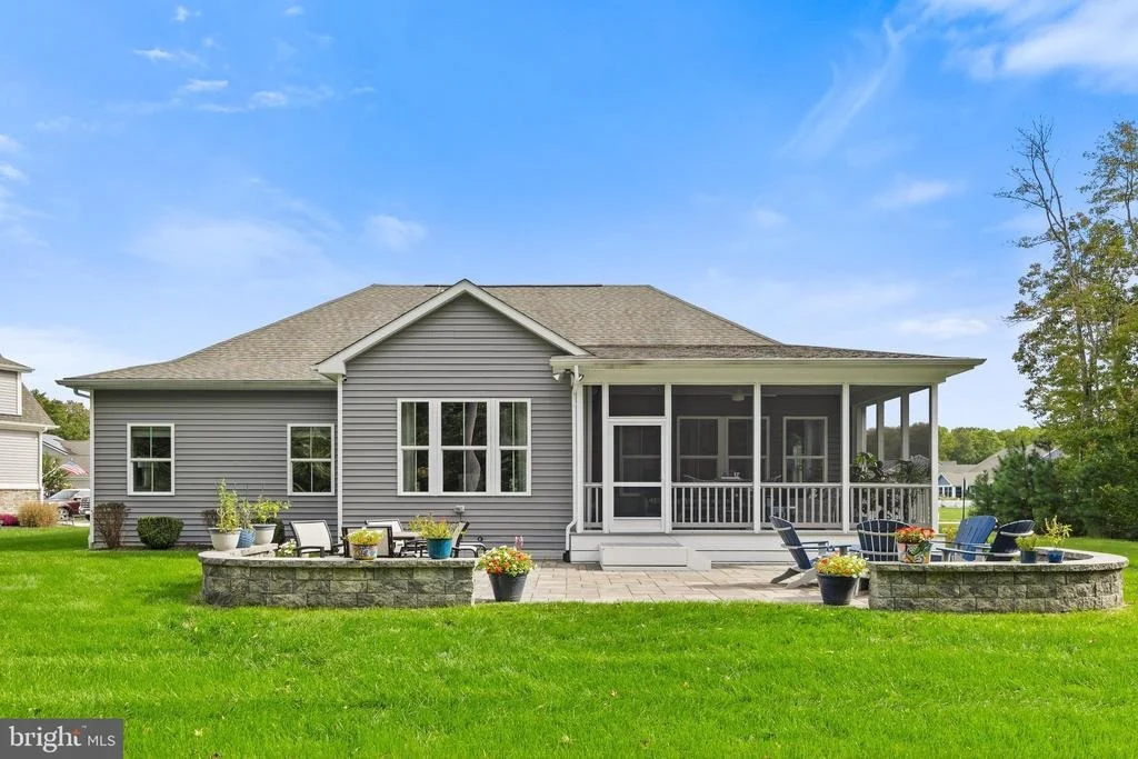 Photo of 39033 CROWS NEST LANE