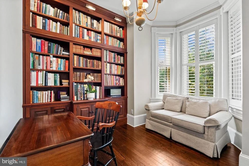 Photo of 1601 28TH STREET NW