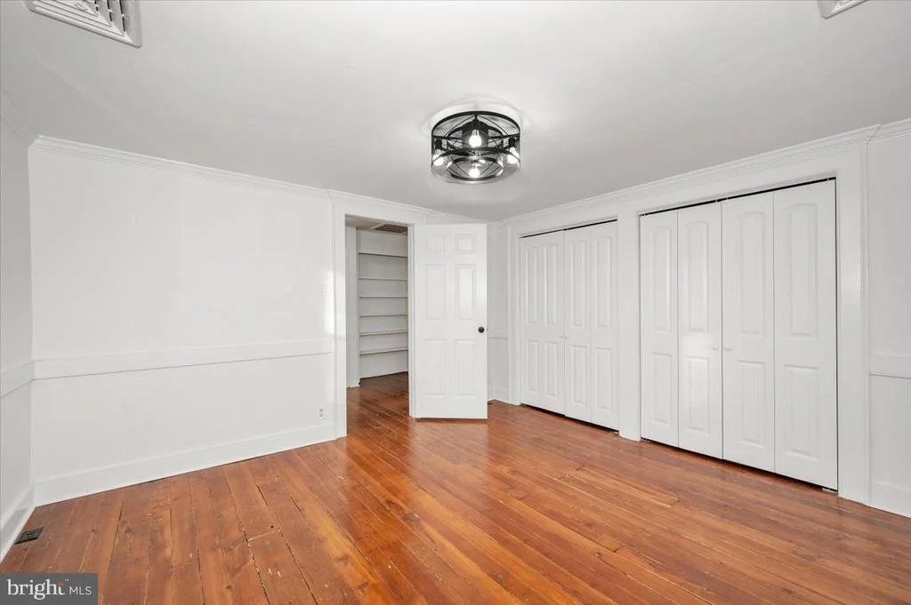 Photo of 11012 ARNOLD LANE