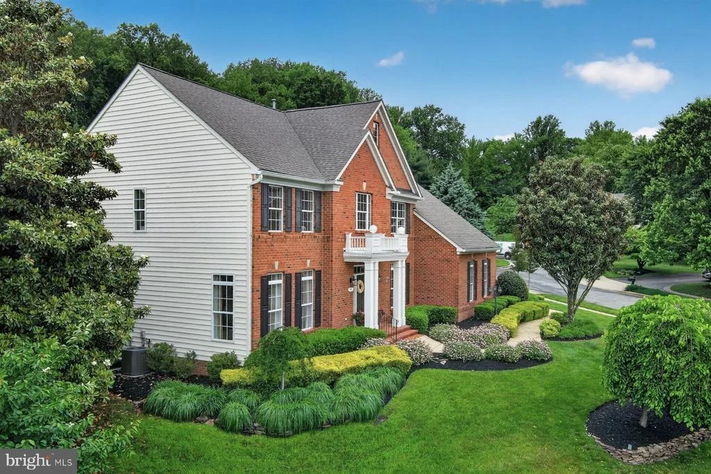 Photo of 9 SEWALL COURT