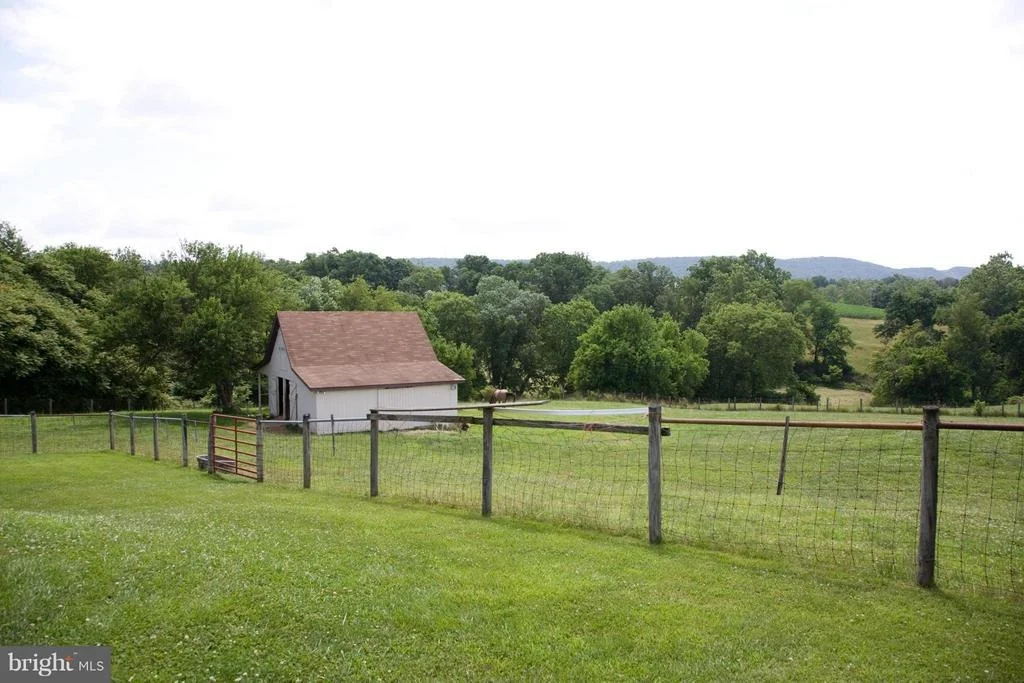 Photo of 4002 SIGLER CIRCLE