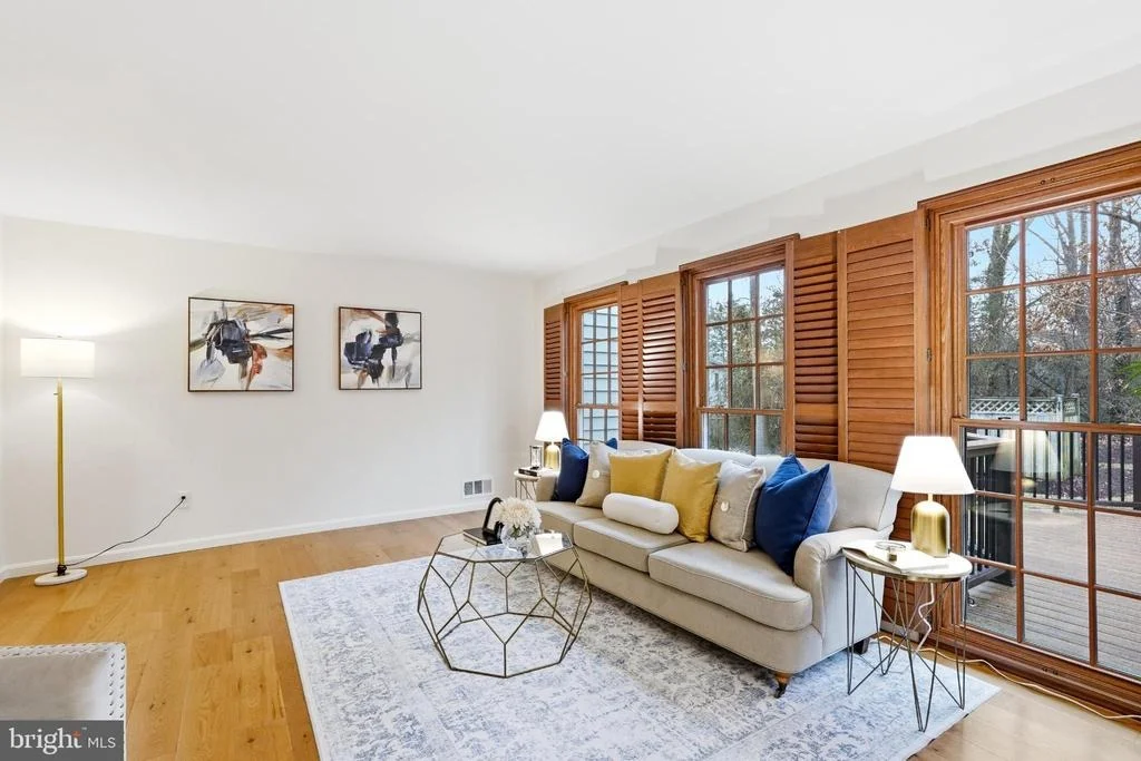 Photo of 4001 FEATHERSTONE PLACE