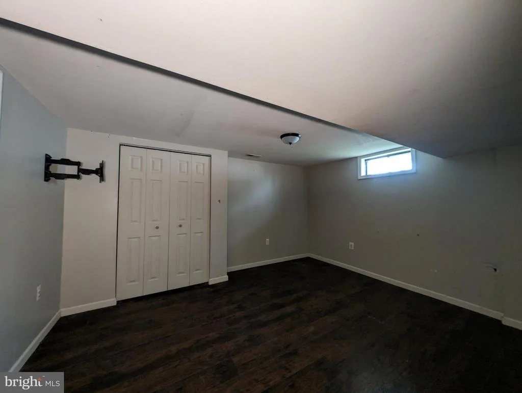 Photo of 503 CATALPA LANE
