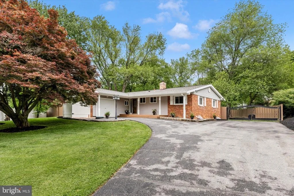 Photo of 12117 SUNNYVIEW DRIVE