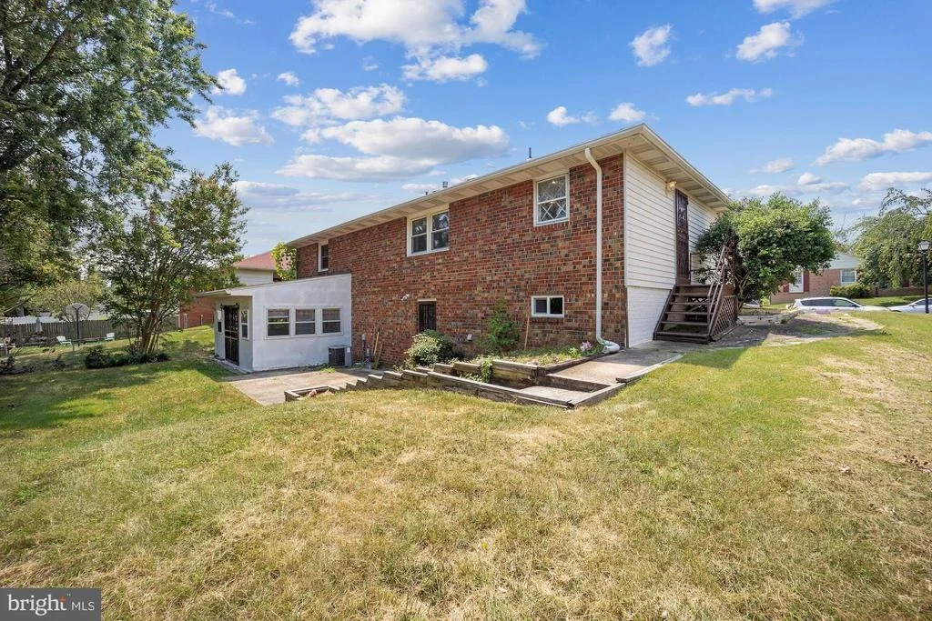 Photo of 20 THURSTON DRIVE