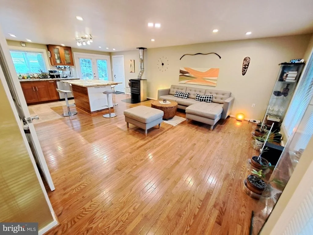 Photo of 10929 HOWLAND DRIVE