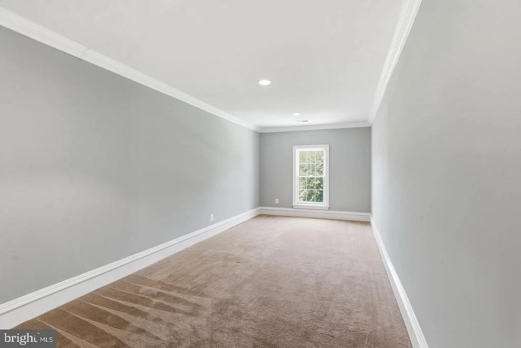 Photo of 8813 OAK LEAF DRIVE