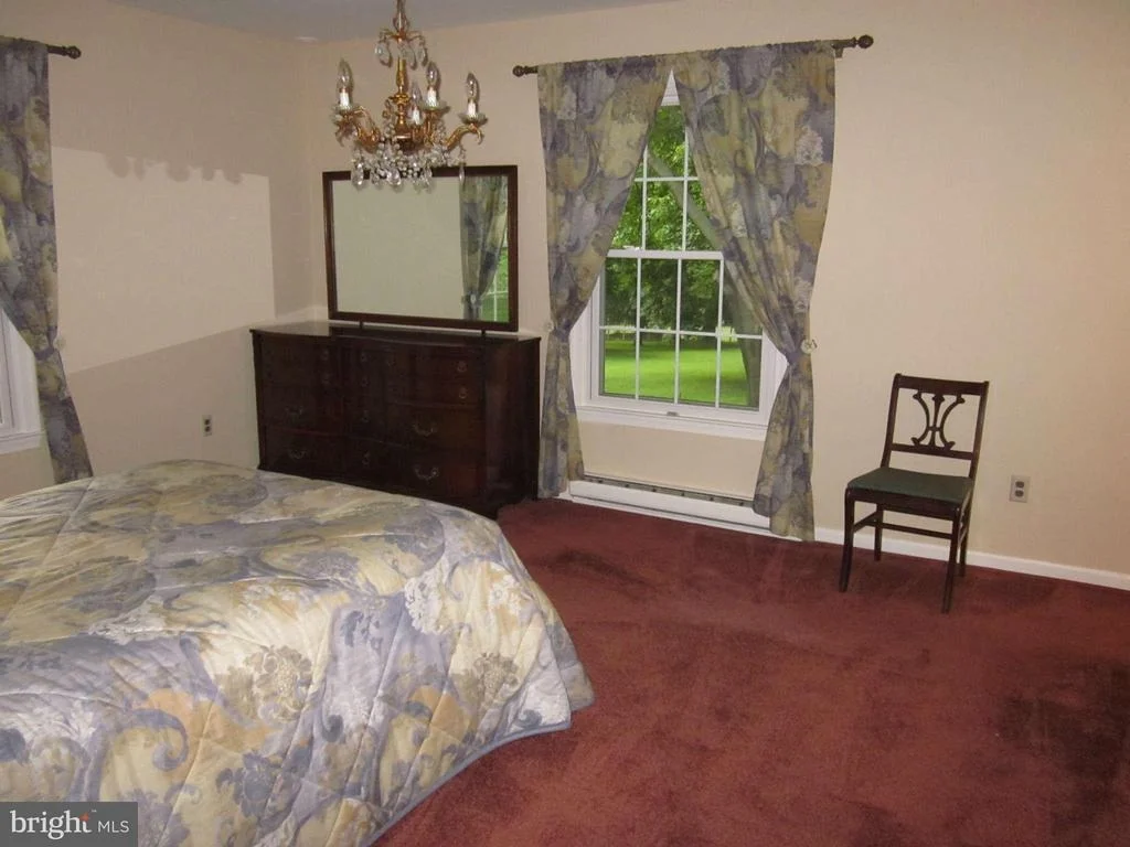 Photo of 18612 MUNCASTER ROAD