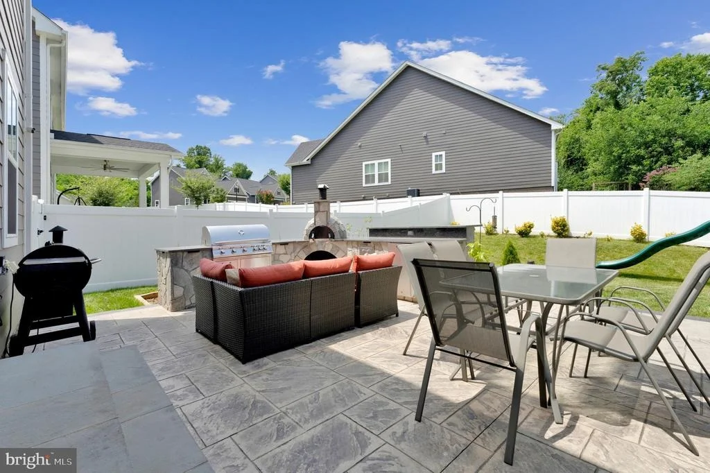 Photo of 238 NORMA DEAN DRIVE