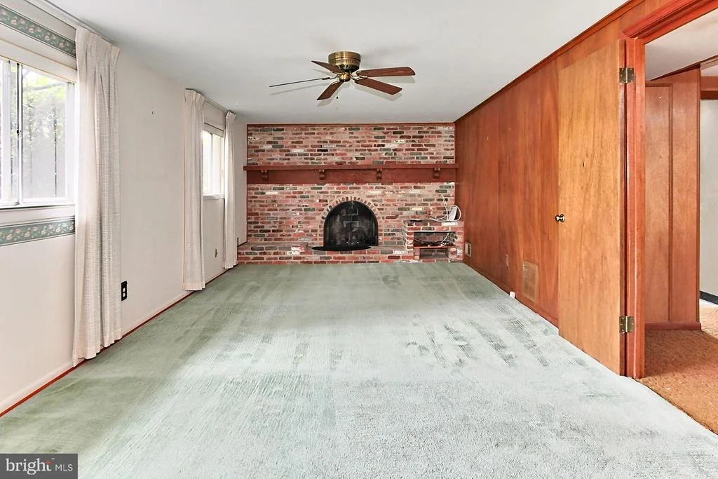 Photo of 5002 REGINA DRIVE