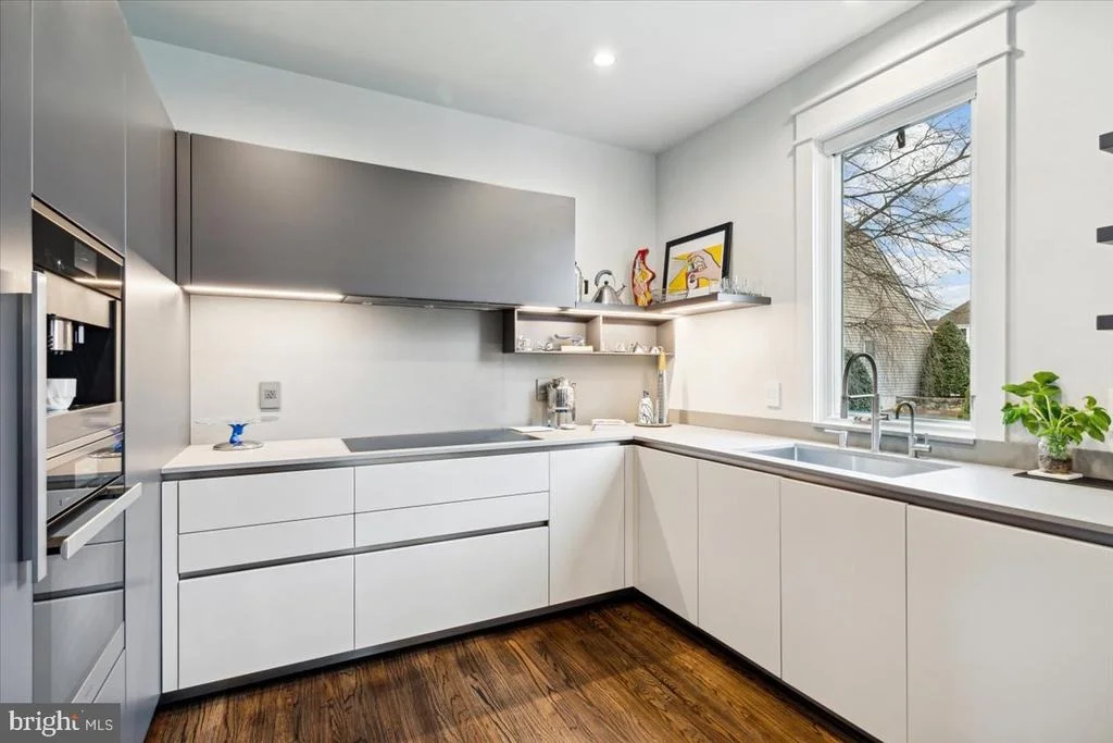 Photo of 2554 BEAR DEN ROAD