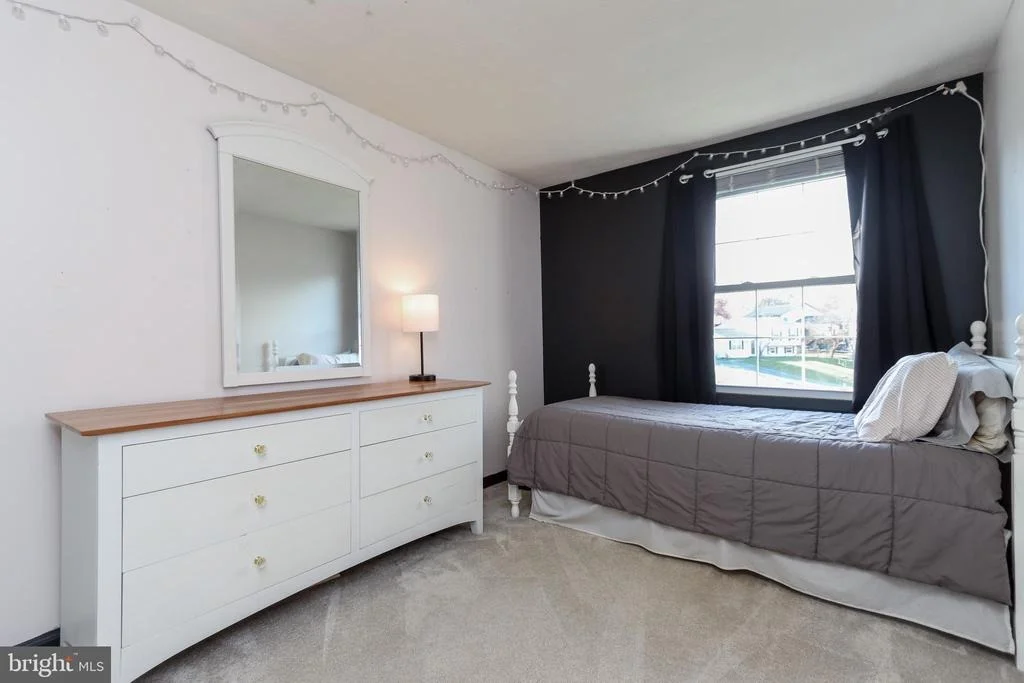 Photo of 4400 AGATE COURT