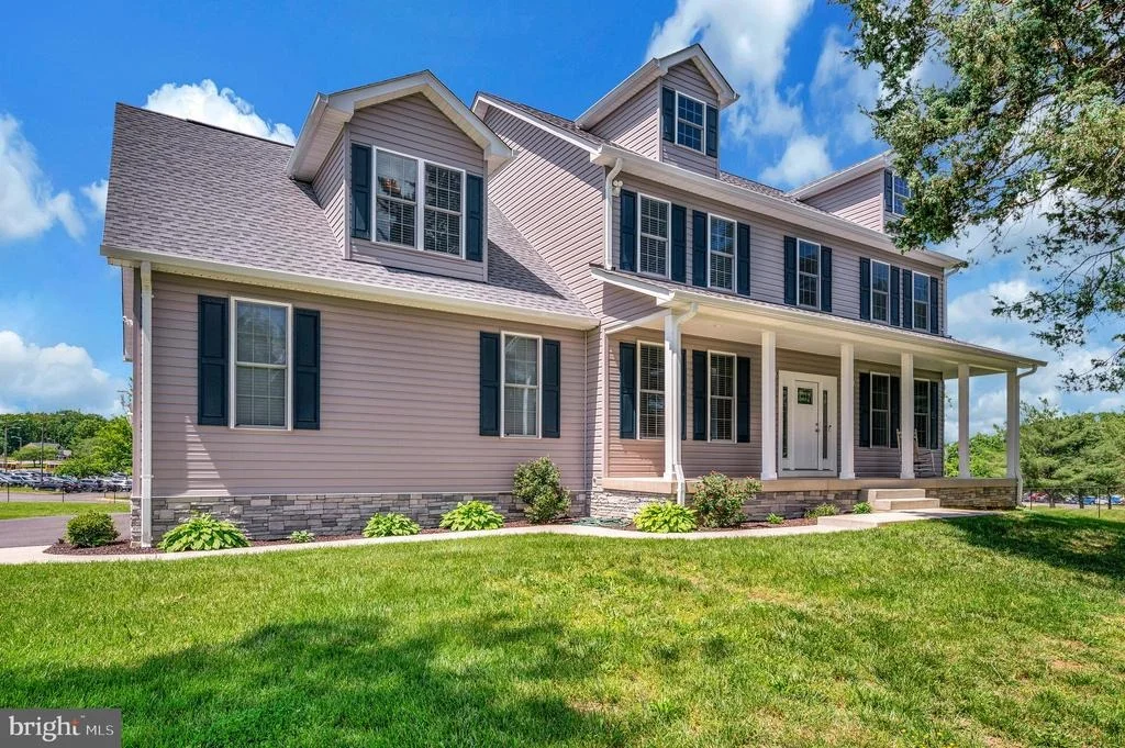 Photo of 1688 COURTHOUSE ROAD