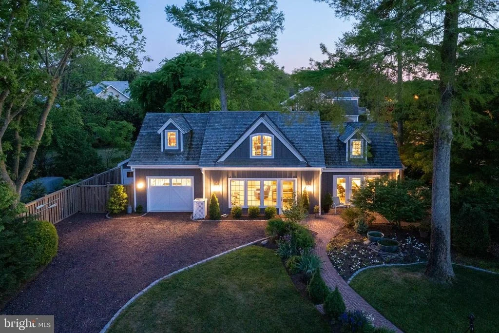 Photo of 410 PILOTTOWN ROAD