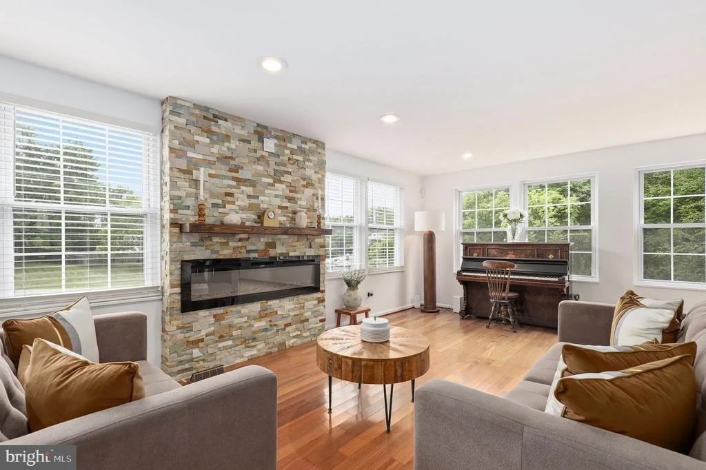 Photo of 15304 GOOD HOPE ROAD