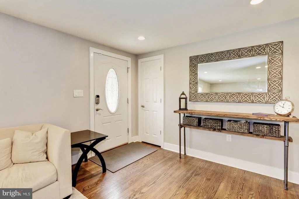 Photo of 6209 BROOKLYN BRIDGE ROAD