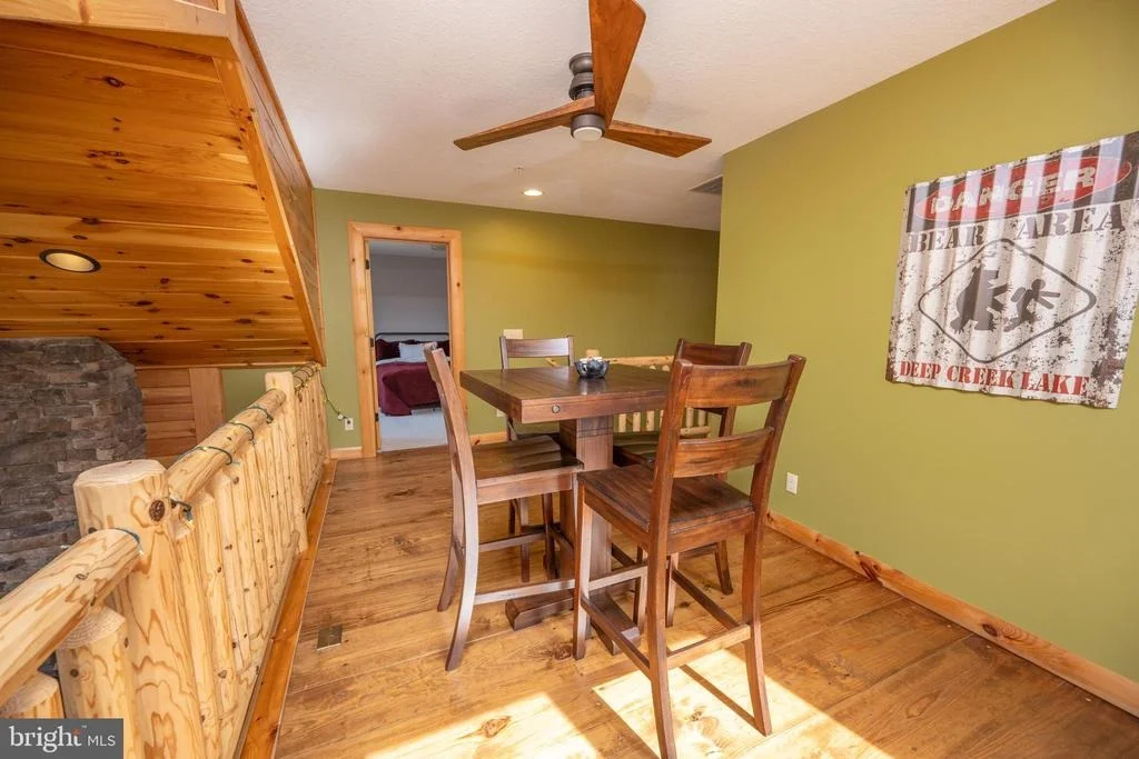 Photo of 276 SUNDANCE WAY